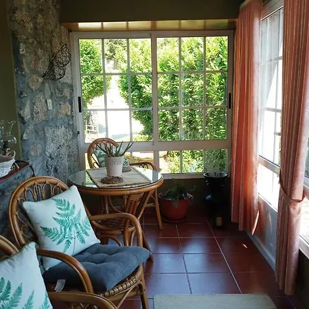 Holiday home Casa Meson, Casa Rural En Couso, Pontevedra *