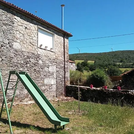 Casa Meson, Casa Rural En Couso, Pontevedra Holiday home *