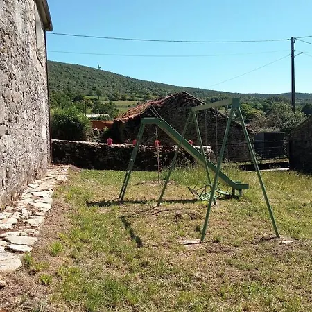 Casa Meson, Casa Rural En Couso, Pontevedra *